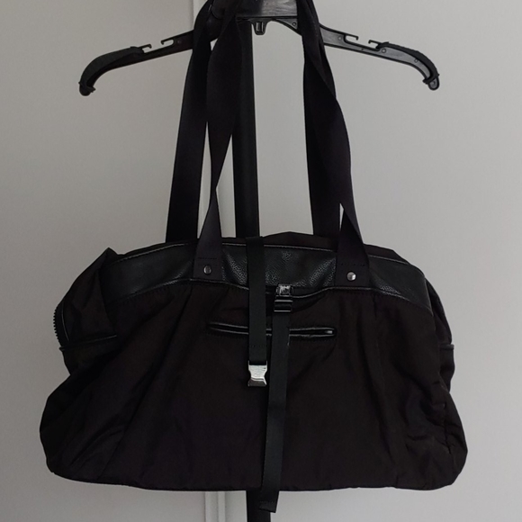 fabletics duffle bag